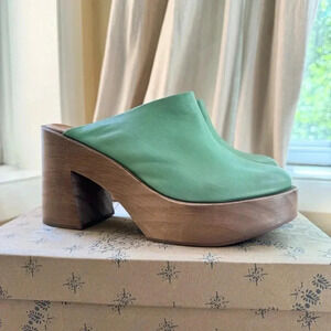 New Free People Suki Platform Clogs Green US 7.5